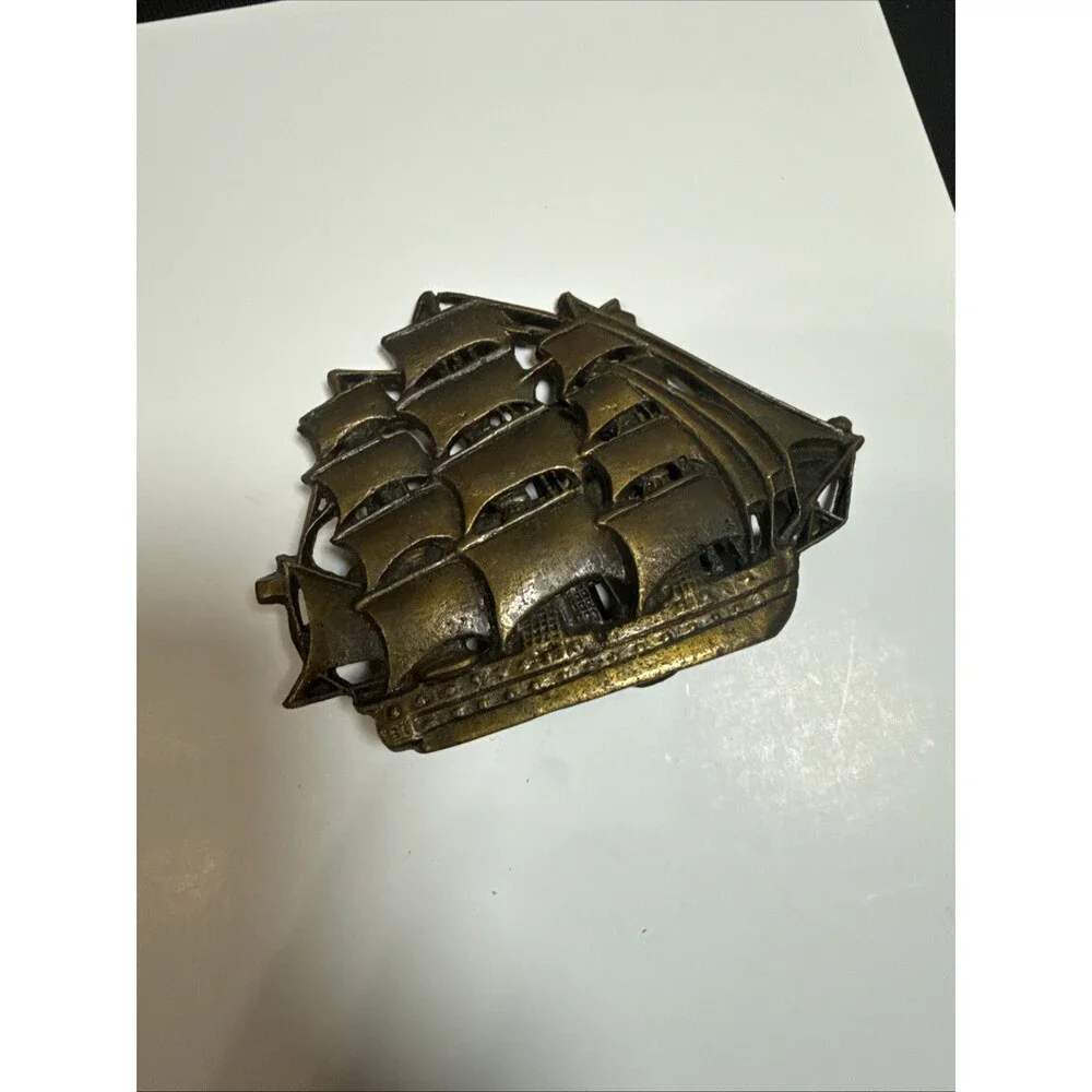 vintage 1970s belt buckle TALL SHIP sailing boat CLIPPER western BRASS cowboy